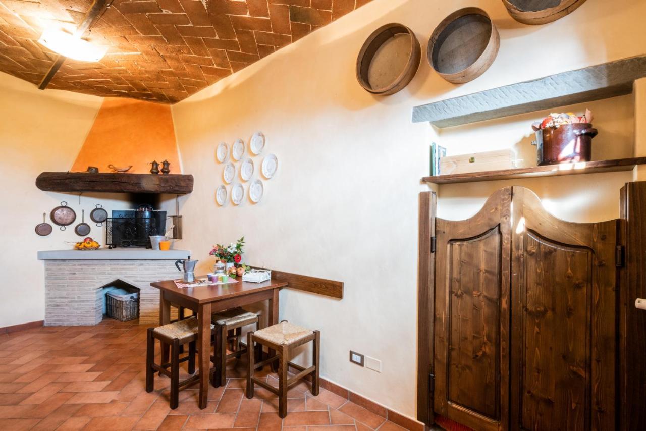Casa Vacanze Villa Maria アンギアーリ エクステリア 写真